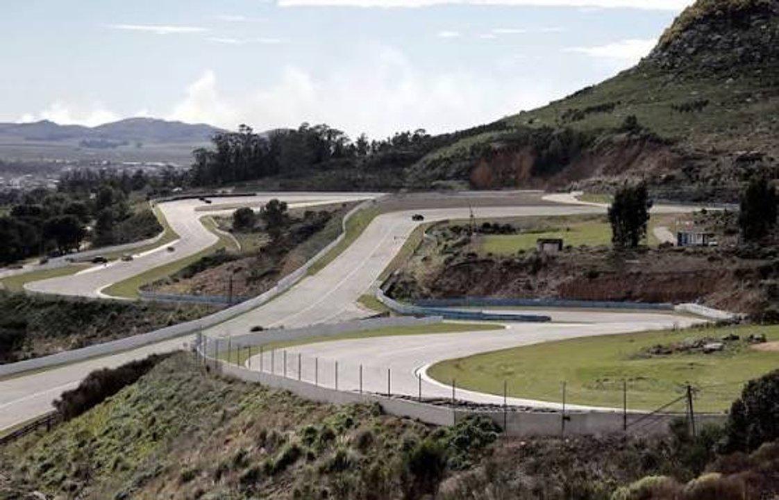 Balcarce- reinauguraron el autoacutedromo Juan Manuel Fangio