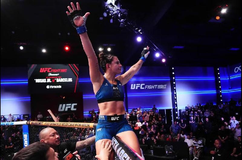 Ailiacuten Peacuterez derrotoacute por decisioacuten unaacutenime a Norma Dumont y suma siete triunfos seguidos en UFC