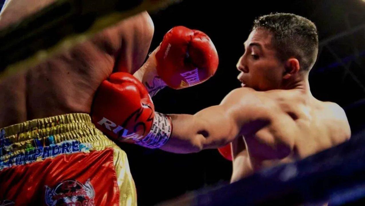 Murioacute el boxeador mexicano Arturo ldquoLobitordquo Torres luego de una semana en coma inducido