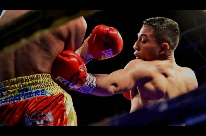 Murioacute el boxeador mexicano Arturo ldquoLobitordquo Torres luego de una semana en coma inducido