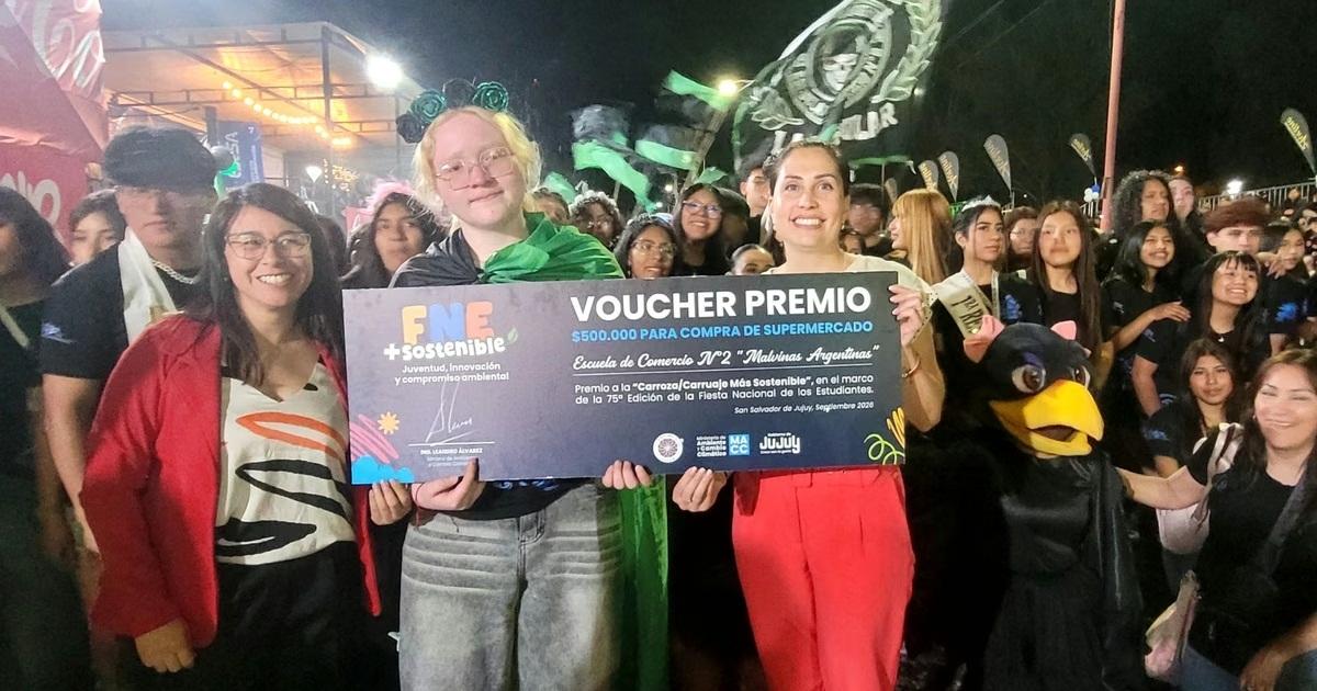 Entregaron premios a carrozas con propuestas ambientales