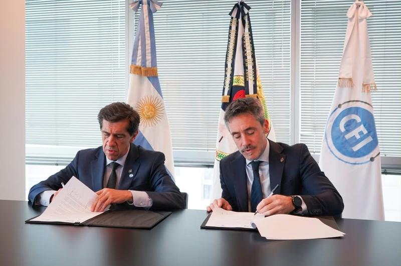 Acuerdan financiamiento para proveedores jujentildeos