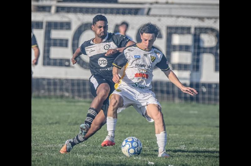 Escaacutendalo en el ascenso- un futbolista fue detenido por racismo