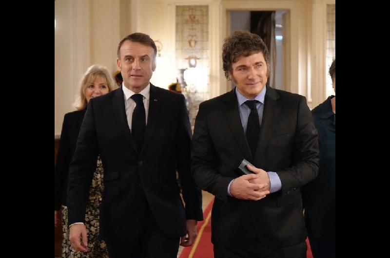 Milei encabeza en Pariacutes la Argentina Week- buacutesqueda de inversiones y bilateral con Macron