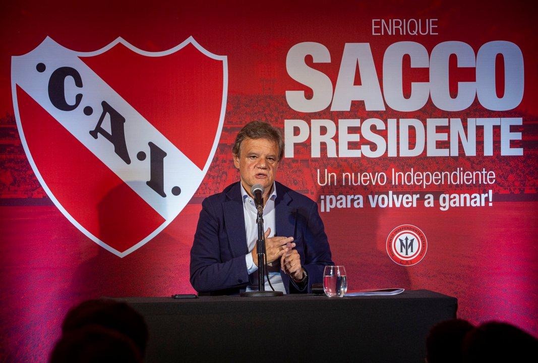 Enrique Sacco presentoacute su candidatura en Independiente y afirmoacute que si gana ldquoel club no va a ser una SADrdquo