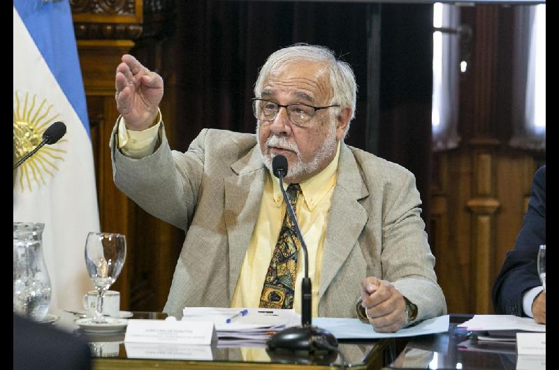 De Javier Milei a la oposicioacuten- la despedida de la dirigencia poliacutetica a Juan Carlos Pagotto