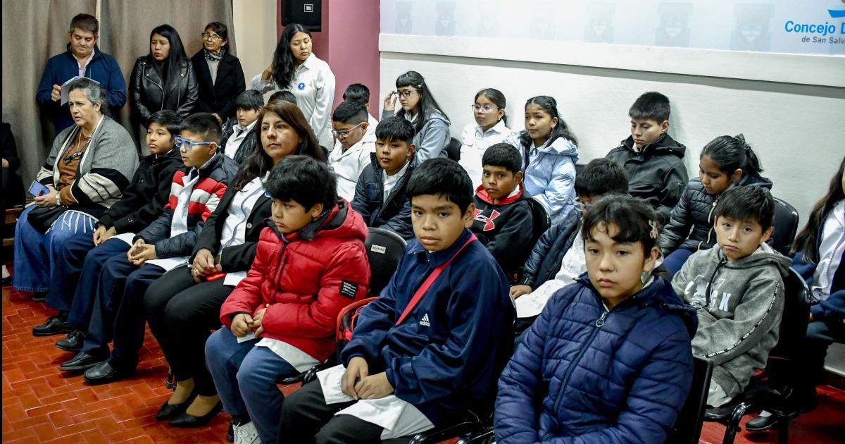 Ediles analizaron proyectos vinculados al transporte puacuteblico de pasajeros