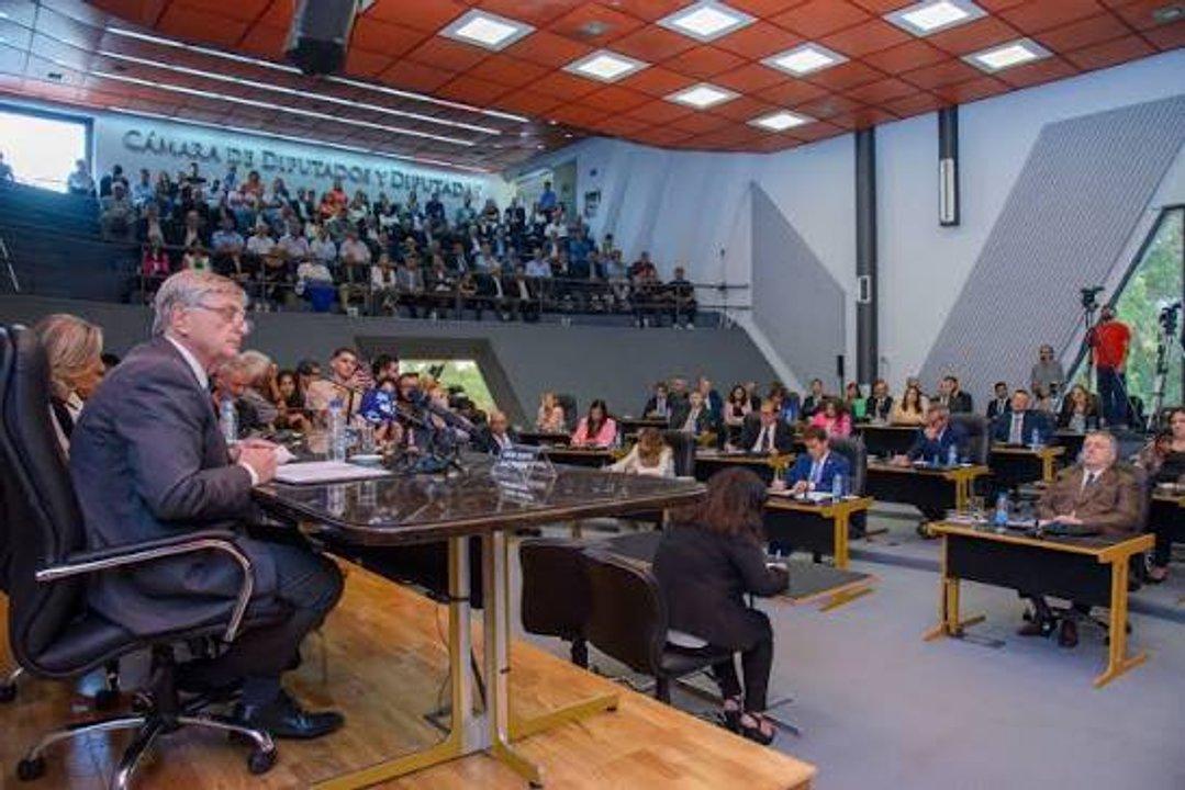 La Legislatura pampeana cuesta 22576 millones- son 7525 millones por banca