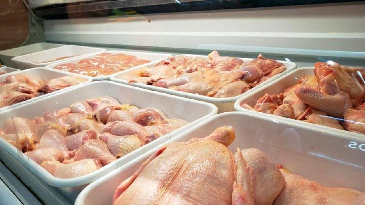 Crisis- el consumo de pollo superoacute al de carne vacuna por primera vez en la historia