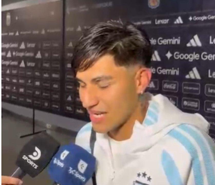 Santiago Castro sobre la despedida de Messi- ldquoTriste porque uno lo quiere ver jugar toda la vidardquo