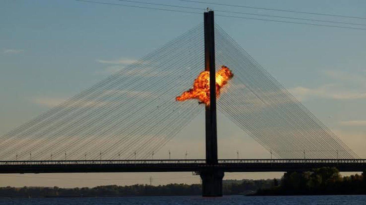 Rusia volvioacute a atacar un puente clave de Kiev y Ucrania reportoacute 135 drones