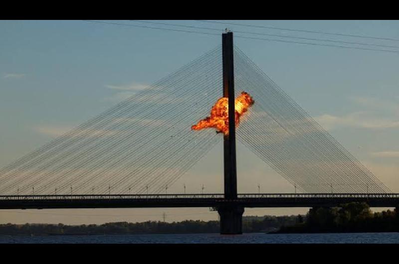 Rusia volvioacute a atacar un puente clave de Kiev y Ucrania reportoacute 135 drones