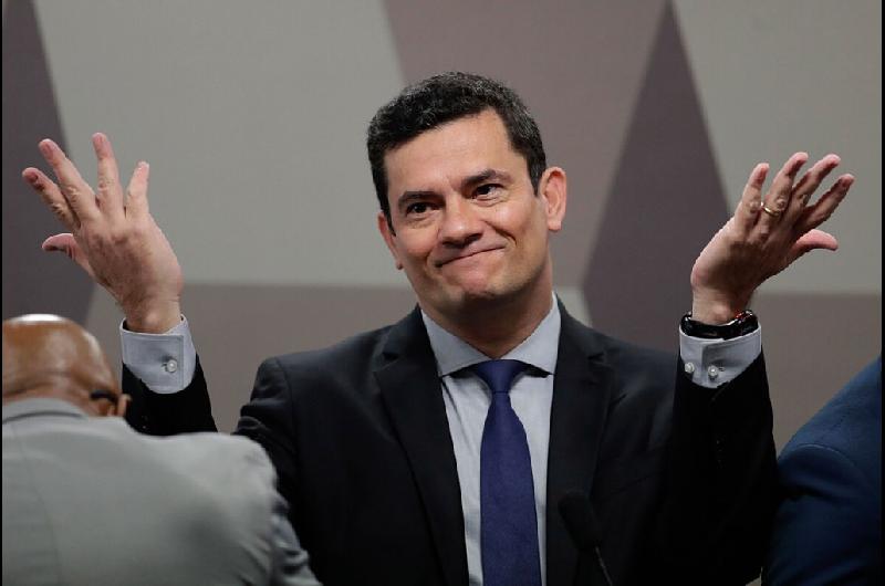 Sergio Moro el ex juez que encarceloacute a Lula fue elegido gobernador de Paranaacute en primera vuelta