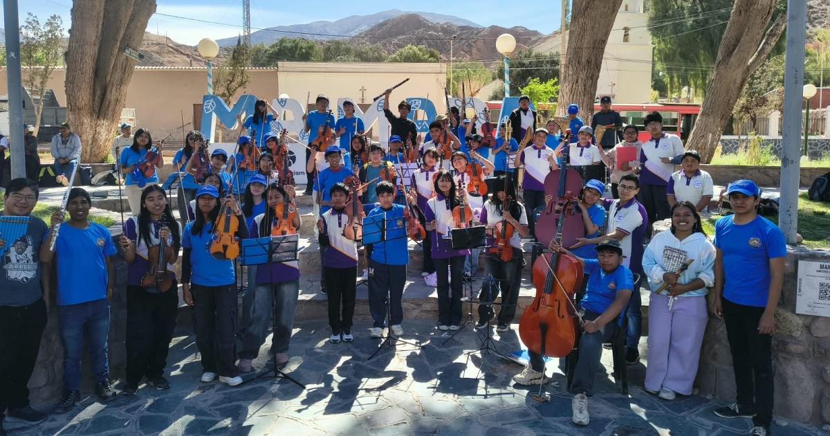 Presentan Latidos de la Quebrada en el Mitre