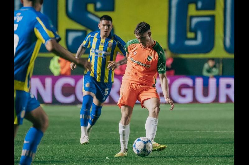 Rosario Central reaccionoacute a tiempo para empatarle a un Banfield que desperdicioacute varias chances de gol