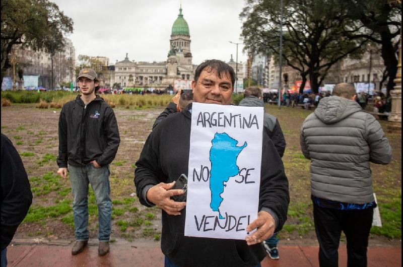 Ley de Tierras- la Justicia rechazoacute una cautelar para impedir la venta de tierras a extranjeros