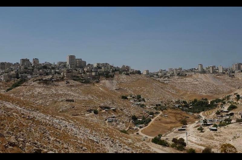 Israel cierra el consulado britaacutenico en Jerusaleacuten y ordena la salida de 20 diplomaacuteticos