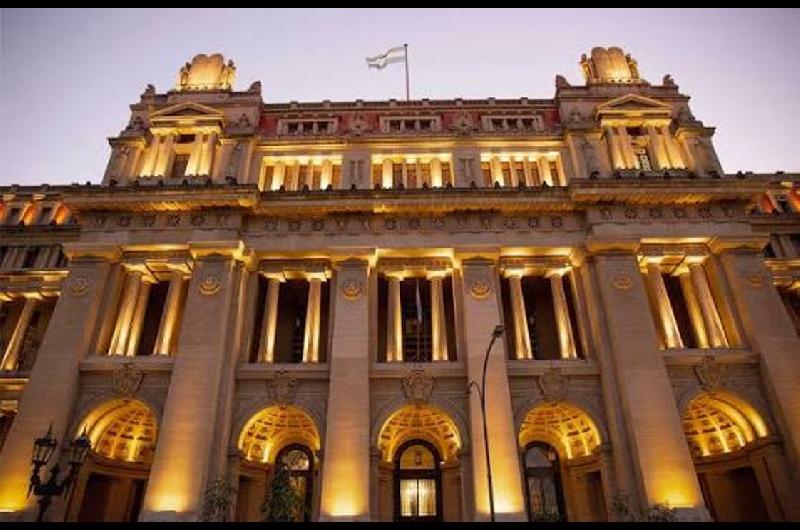 La Corte Suprema apura los plazos para destrabar el conflicto por la Ley de Tierras