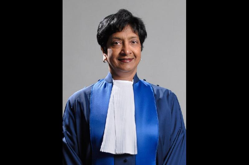 Pillay la pionera contra el apartheid y defensora de los derechos humanos que ganoacute el Nobel de la Paz