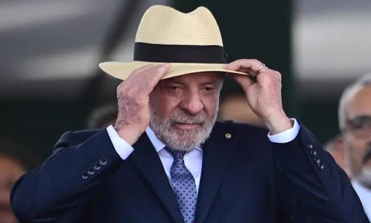 Vamos a ganar estas elecciones el paiacutes no volveraacute a ser gobernado por el fascismo afirma Lula en acto de campantildea