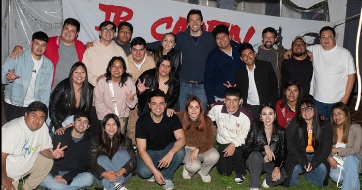 Juventud Radical respaldoacute postulacioacuten de Morone para la intendencia capitalina