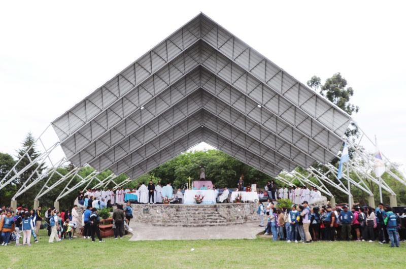 Invitan a participar de una bici peregrinacioacuten hasta el Santuario de Rio Blanco