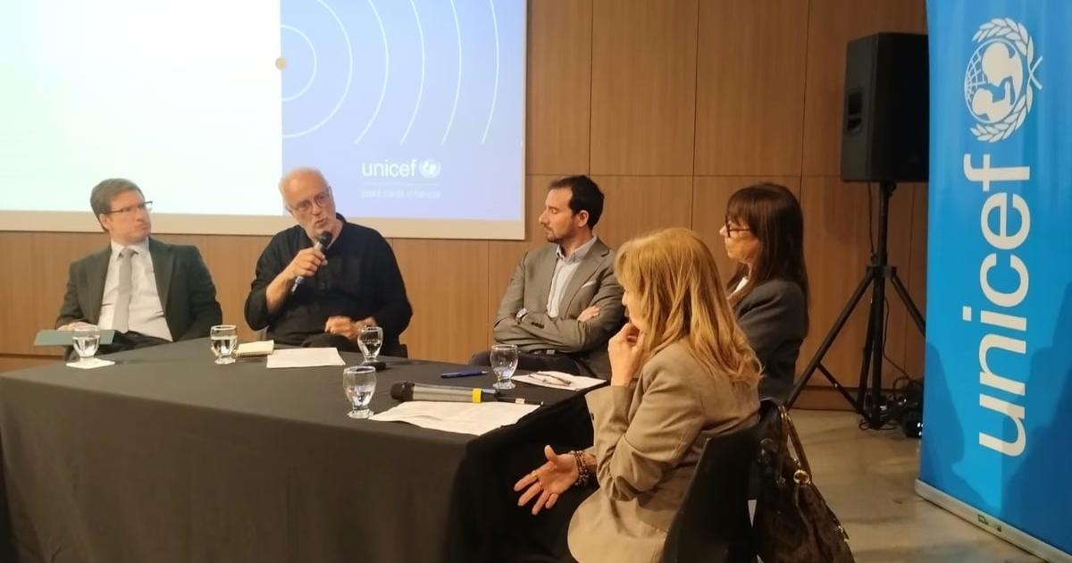 Unicef destacoacute estrategias de prevencioacuten del suicidio adolescente de la provincia