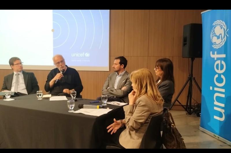 Unicef destacoacute estrategias de prevencioacuten del suicidio adolescente de la provincia