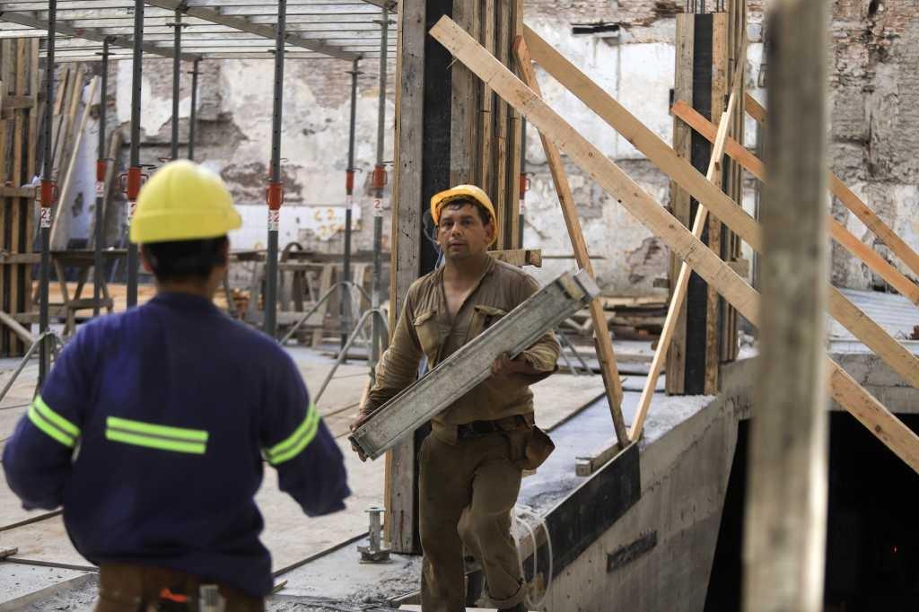 Los salarios representaron el 429-en-porciento- del valor agregado bruto en el segundo trimestre del antildeo