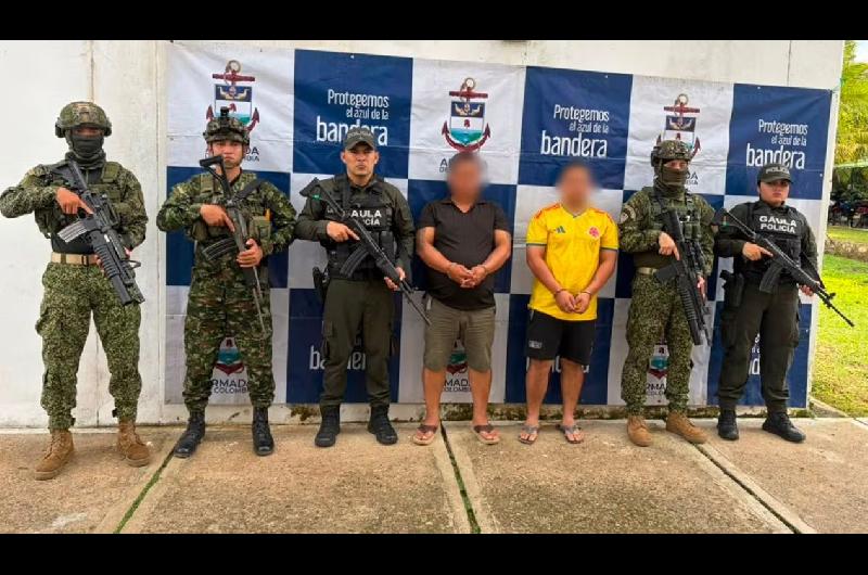 Ecuador captura a cuatro presuntos cabecillas de grupo armado colombiano Comandos de la Frontera