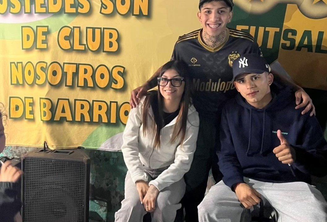 La figura de Boca Leo Flores protagonizoacute una olla popular en Monte Chingolo