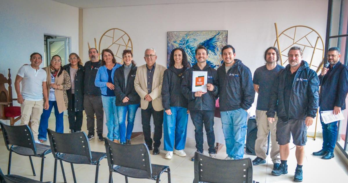 El ballet folkloacuterico nacional dictoacute una capacitacioacuten en San Pedro de Jujuy