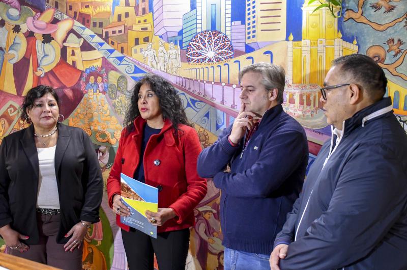 Declararon de intereacutes cultural de la ciudad el mural Jujuy es Identidad