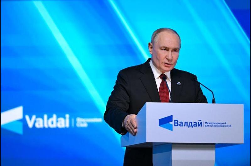 Putin busca una cumbre sobre Ucrania con Trump y Xi