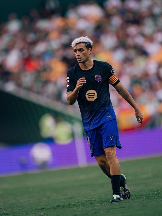 Pedri sobre Lamine Yamal- ldquoA diacutea de hoy es el mejor jugador del mundordquo