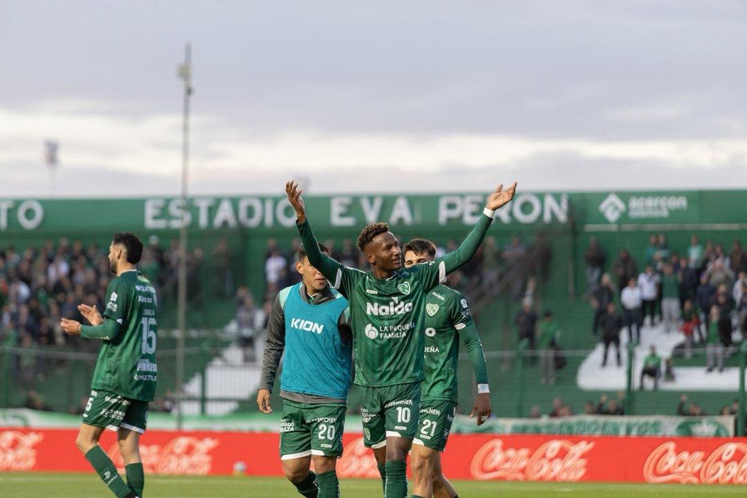 Sarmiento empatoacute con Barracas Central y no pudo acercarse a la punta del Torneo Clausura