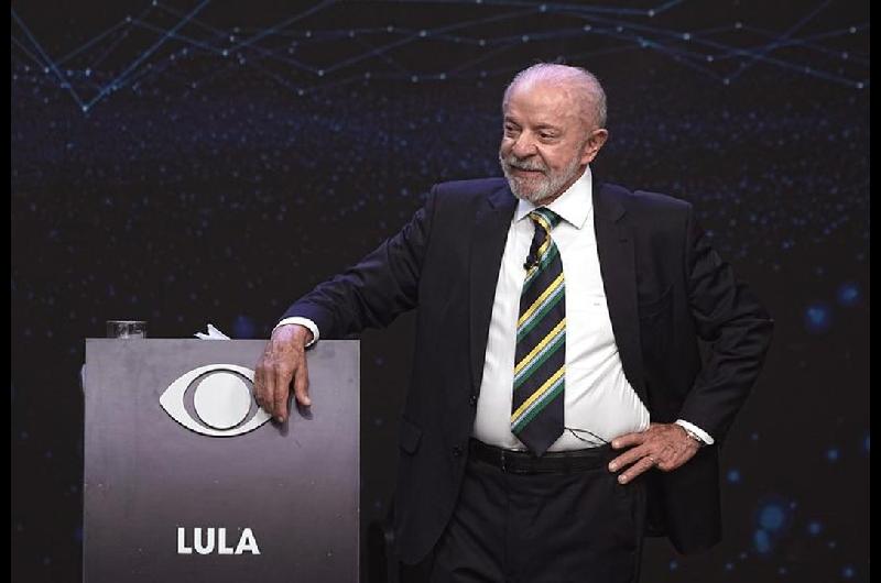 Brasil- simpatizantes de Lula protestaron ante la sede de Meta