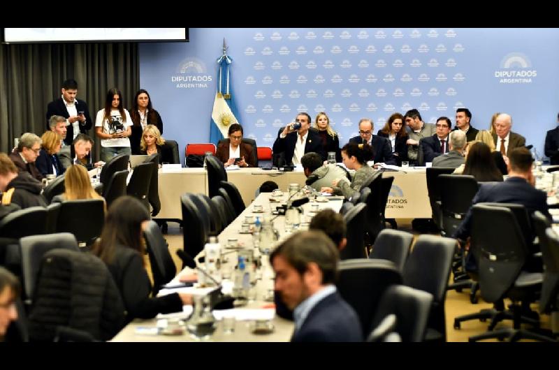 Torrendell defendioacute el presupuesto universitario- ldquoLa autonomiacutea no estaacute en discusioacuten exigimos gestioacuten responsablerdquo