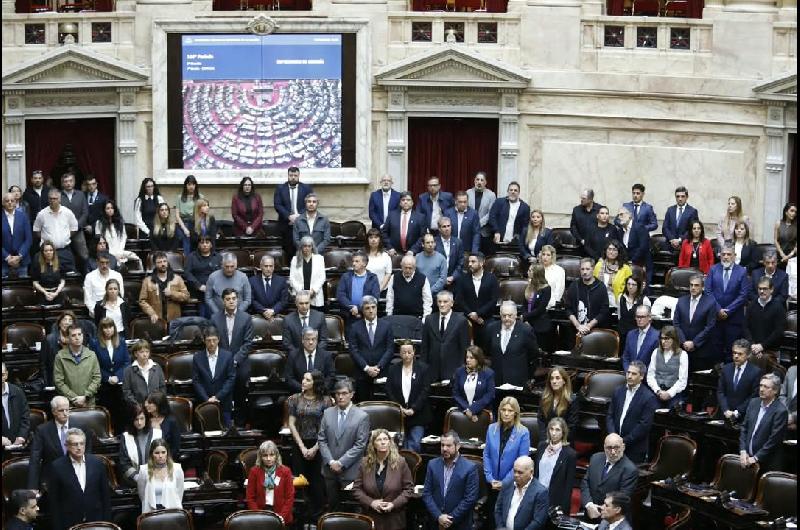 Diputados- con el quoacuterum garantizado el oficialismo va confiado a la sesioacuten y la oposicioacuten apuesta al batacazo