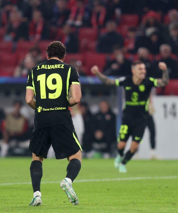 El ldquoCholordquo Simeone sobre Juliaacuten Aacutelvarez tras su gol- ldquoMe pone muy contento por eacutelrdquo