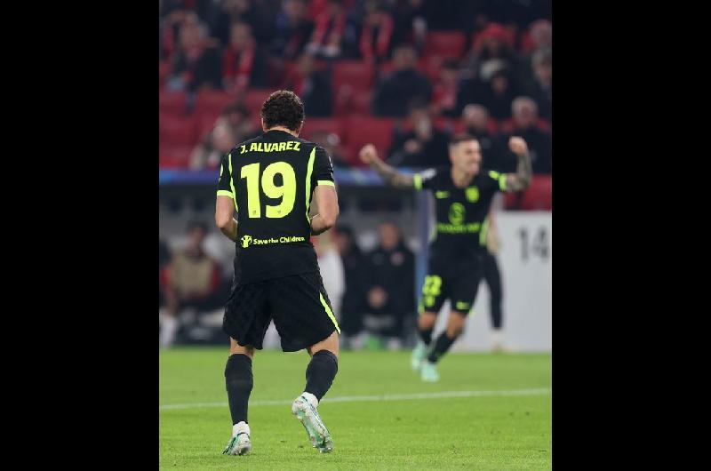 El ldquoCholordquo Simeone sobre Juliaacuten Aacutelvarez tras su gol- ldquoMe pone muy contento por eacutelrdquo