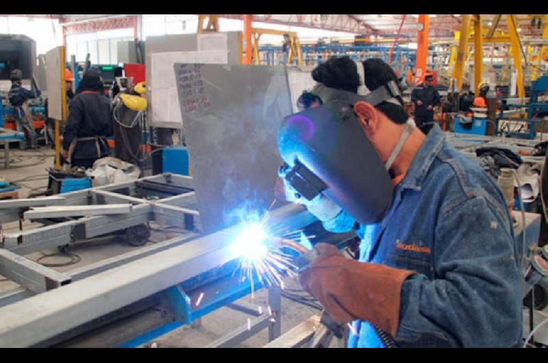 Actividad econoacutemica- se conoce el dato de agosto el cual habriacutea marcado una recuperacioacuten parcial