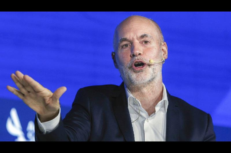 Larreta se burloacute de los cambios de partido de Bullrich- ldquoEl pato es un ave migratoriardquo
