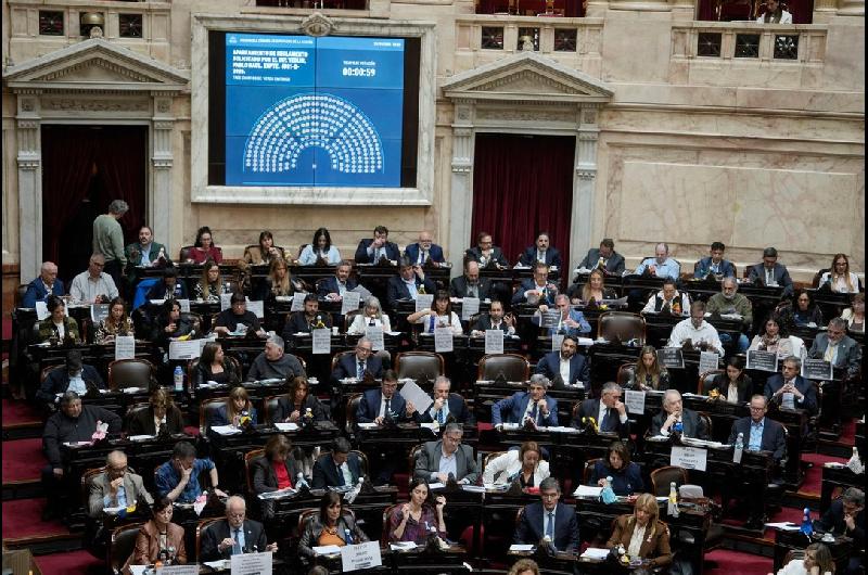 Diputados debate una nueva ley para las personas con Discapacidad- se aprobariacutea por abrumadora mayoriacutea 