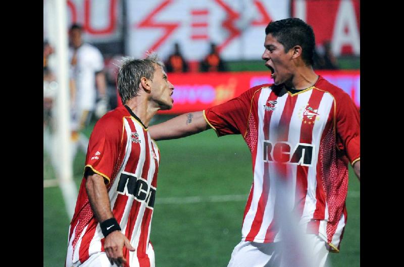 Asiacute le fue a Estudiantes de La Plata cada vez que jugoacute la final de la Copa Libertadores