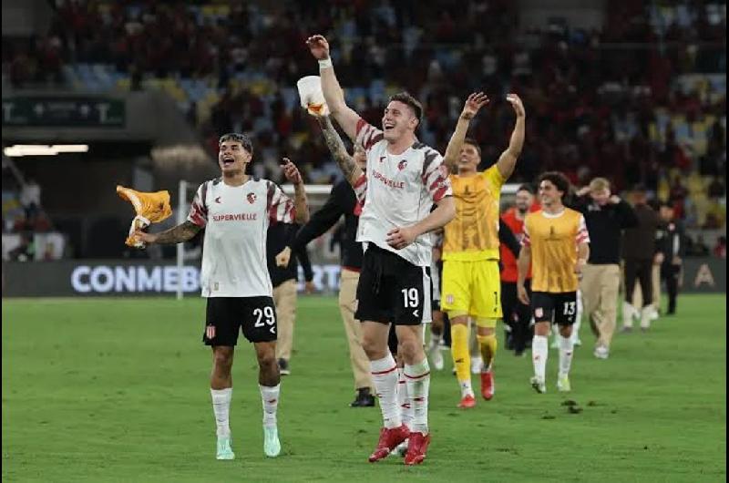 La miacutestica copera de Estudiantes- el legado de Zubeldiacutea y la reedicioacuten del choque histoacuterico con Palmeiras