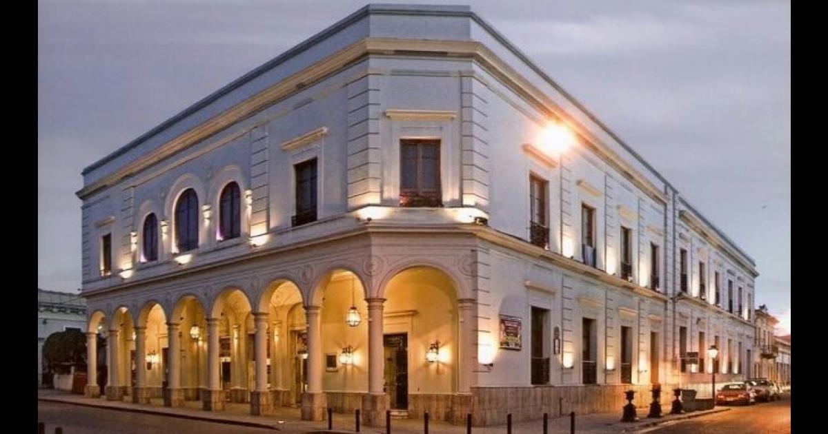 Noche de gala por los 75 antildeos de la Fiesta Nacional de los Estudiantes