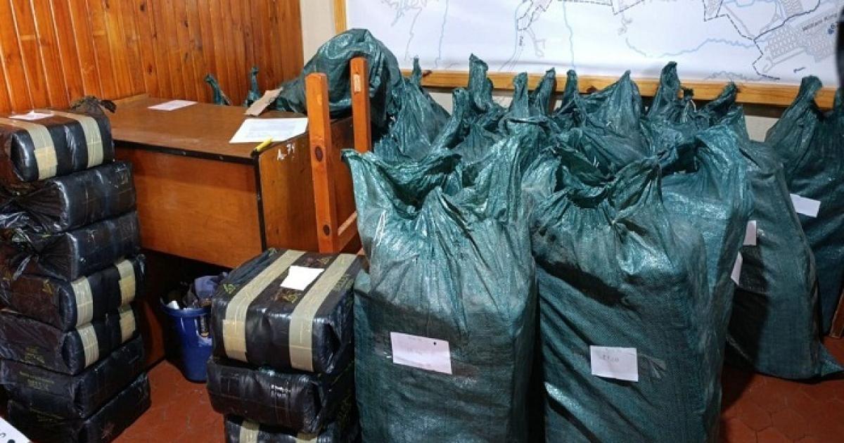 Secuestraron maacutes de 166 kilos de cocaiacutena tras operativos en la provincia