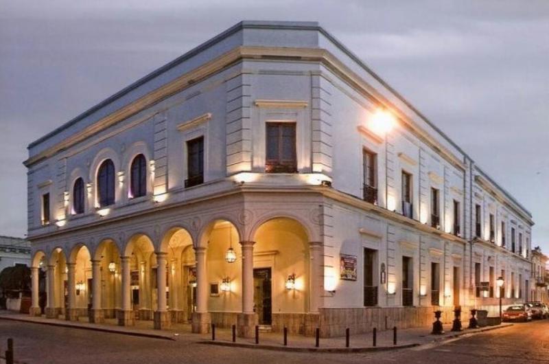 Noche de gala por los 75 antildeos de la Fiesta Nacional de los Estudiantes