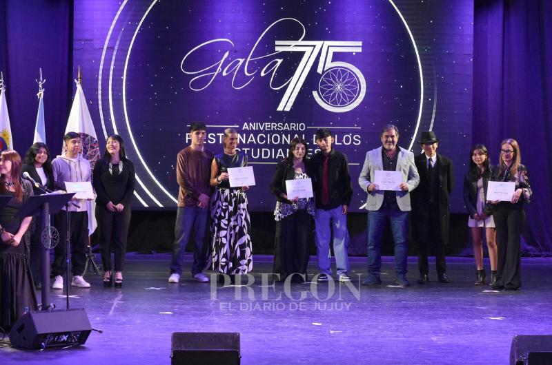 FNE- 75 antildeos de historia de pasioacuten y orgullo jujentildeo